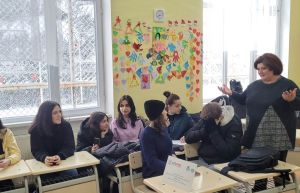 Активный рабочий процесс ведется с женскими и молодежными инициативными группами Кутаиси